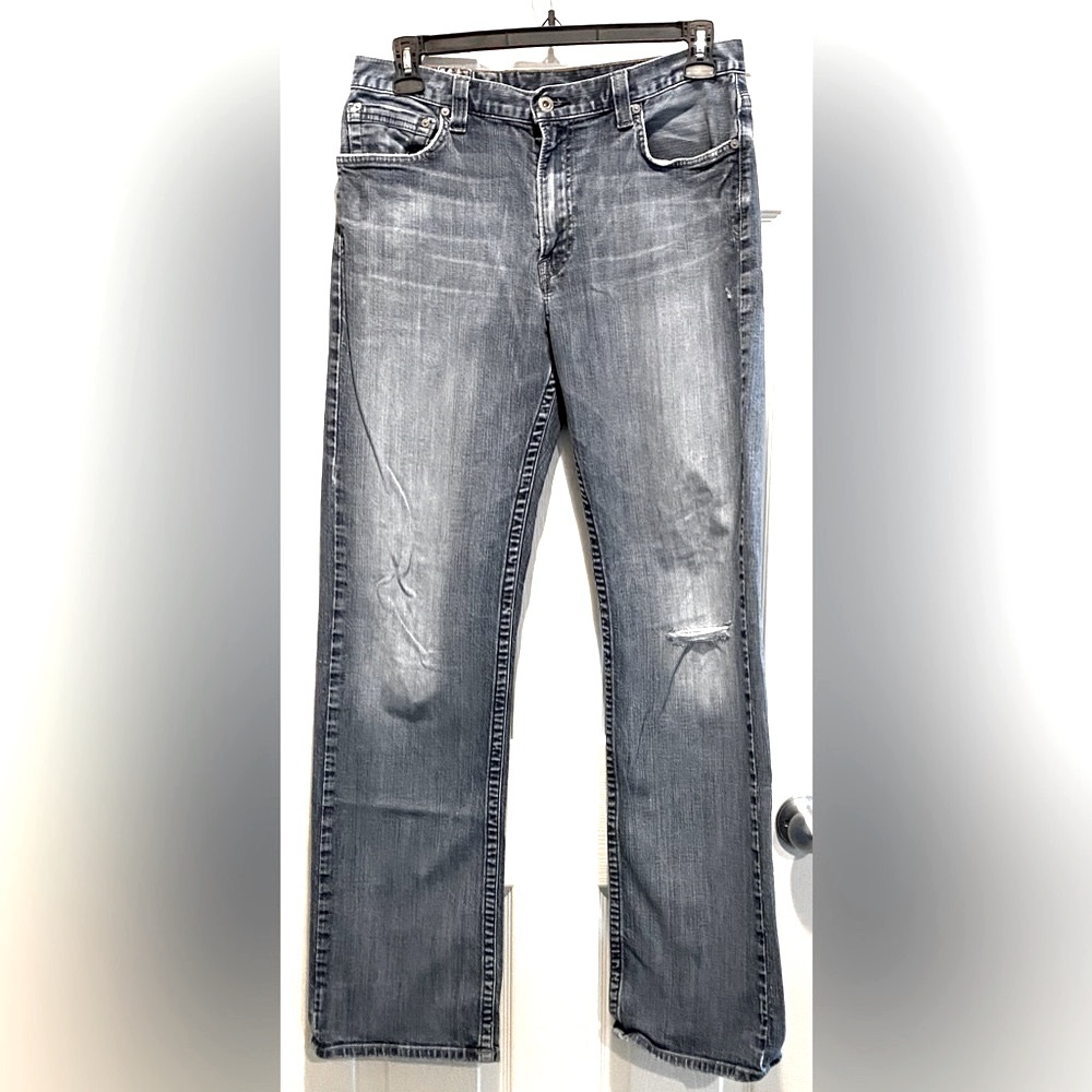 Lucky Brand Men’s Blade Distressed Long Inseam Jeans Relaxed Fit Size 33
